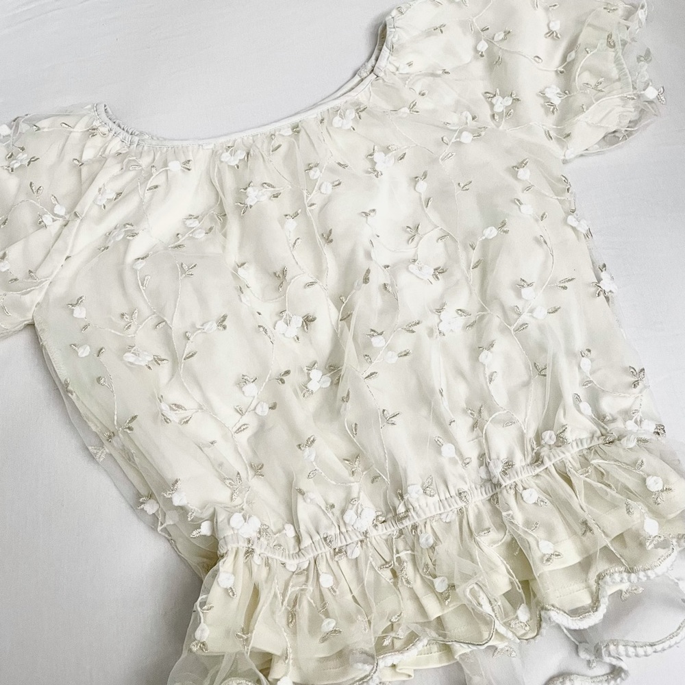 Floral Cream/White Tulle Lace Embroidered Peplum Floaty Puff-Sleeves Top
